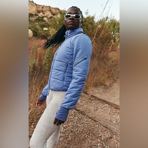 FP Movement Gathering Storm Run Puffer, Sky Blue LARGE NWT - Picture 3 of 6